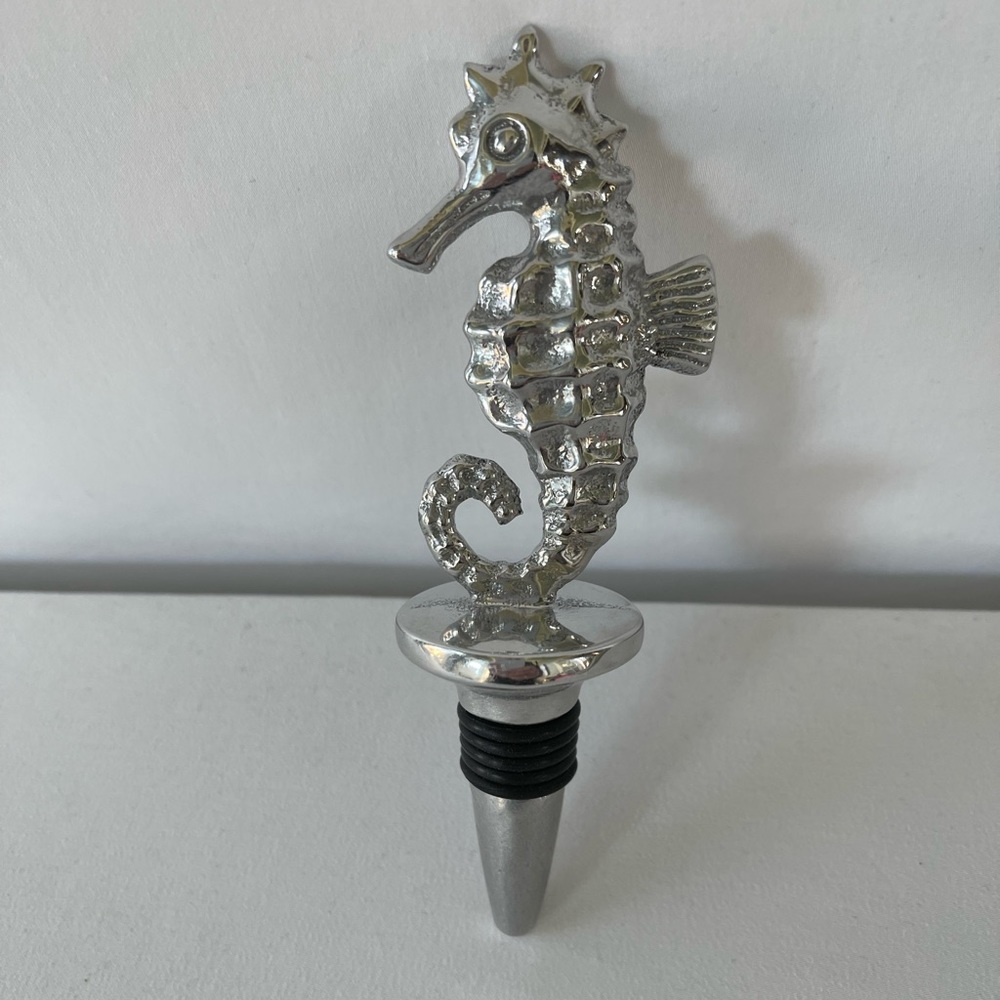 Mariposa Seahorse Bottle Stopper - Picture 5 of 5